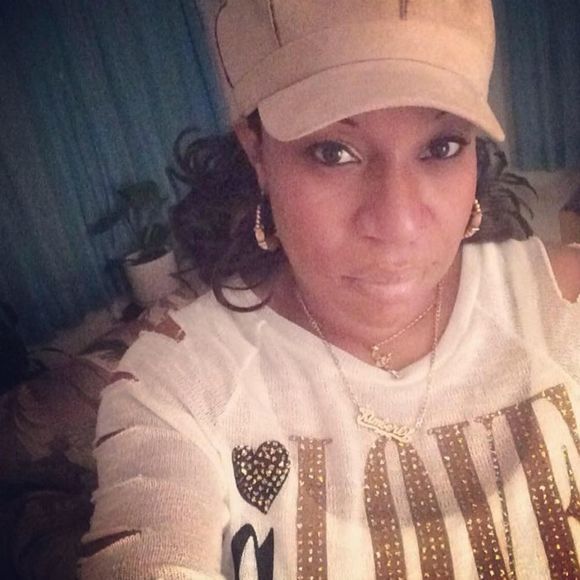 Meet your Posher, Kim - Picture 1 of 1